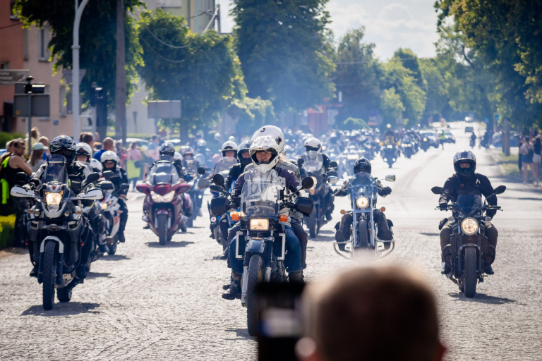 XV Kapucyński Piknik Motocyklowy w Lubartowie: Święto motocyklistów i dobroczynności